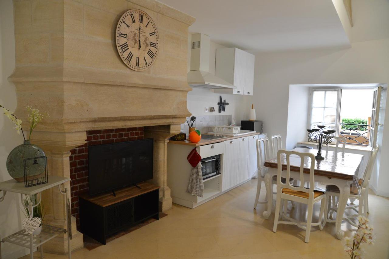 Dnj Appart Hotel Meung-sur-Loire Bagian luar foto