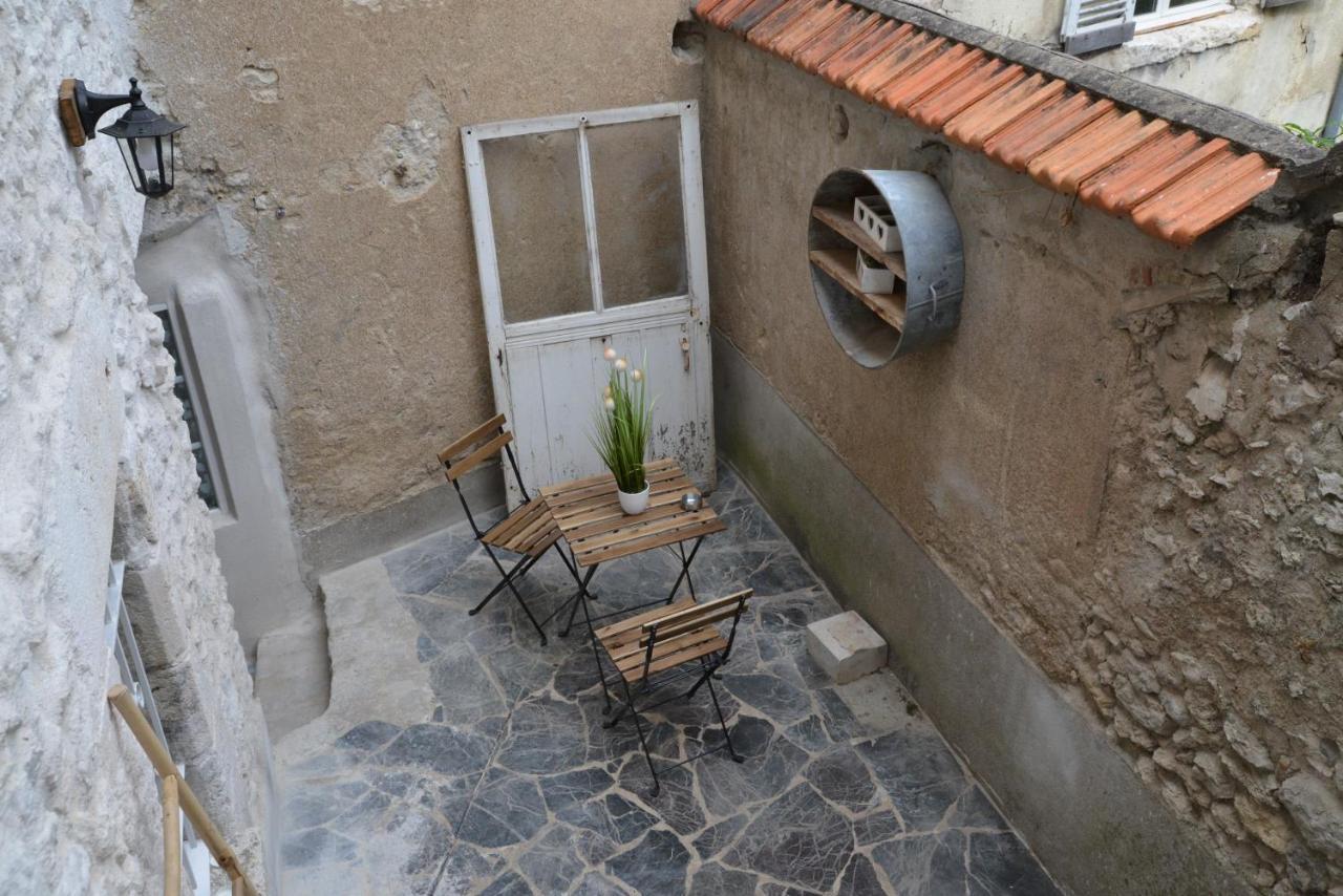 Dnj Appart Hotel Meung-sur-Loire Bagian luar foto